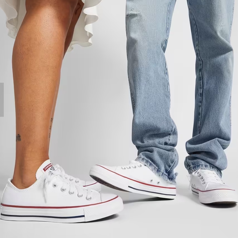 CTAS WMNS Chuck Taylor All Star LOW TOP SHOE
M7652C Black/White Sneakers - Picture 16 of 16